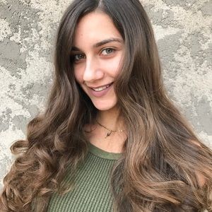 Meet your Posher, Kyrie